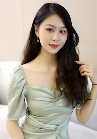 Gorgeous profiles pictures: Online member Ruixue(Rachel) from Fushun