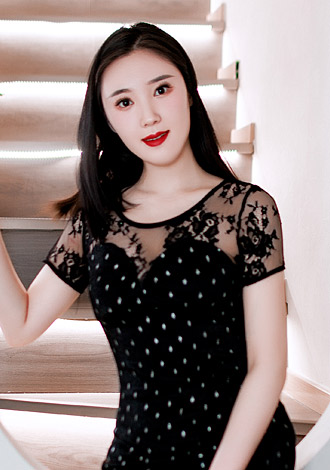Gorgeous profiles pictures: Lu from Taiyuan, Asian member in Dating profile