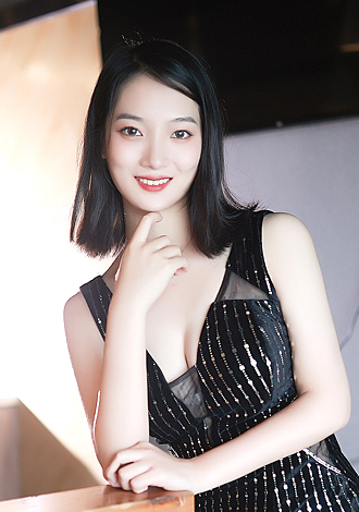 Gorgeous profiles only: Lin from Hong Kong,  member,  Asian