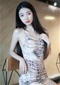 Hundreds of beauties: Online young member Yihan
