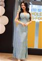We invite you to browse our photo gallery: beautiful Asian member Fengqin(Elizabeth)